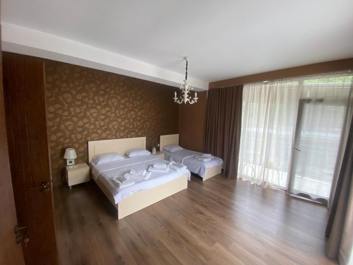 Borjomi Central Hotell Eksteriør bilde