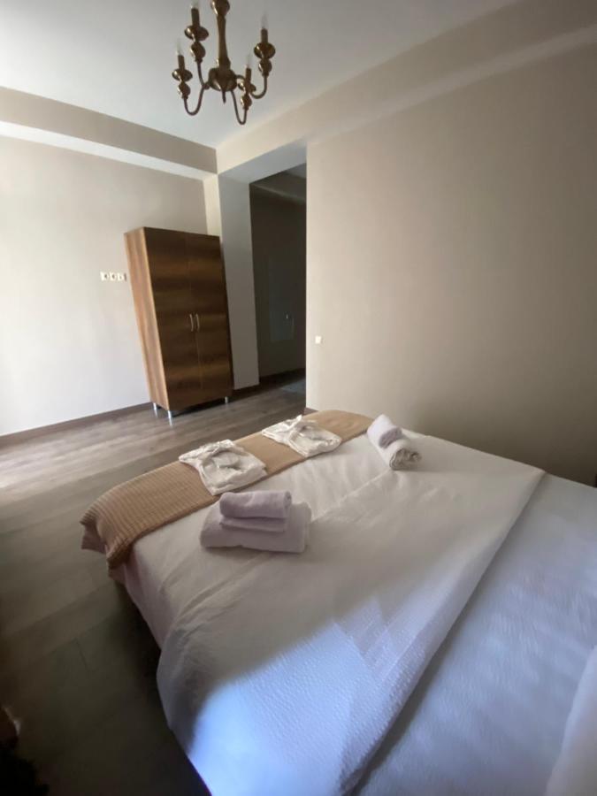 Borjomi Central Hotell Eksteriør bilde