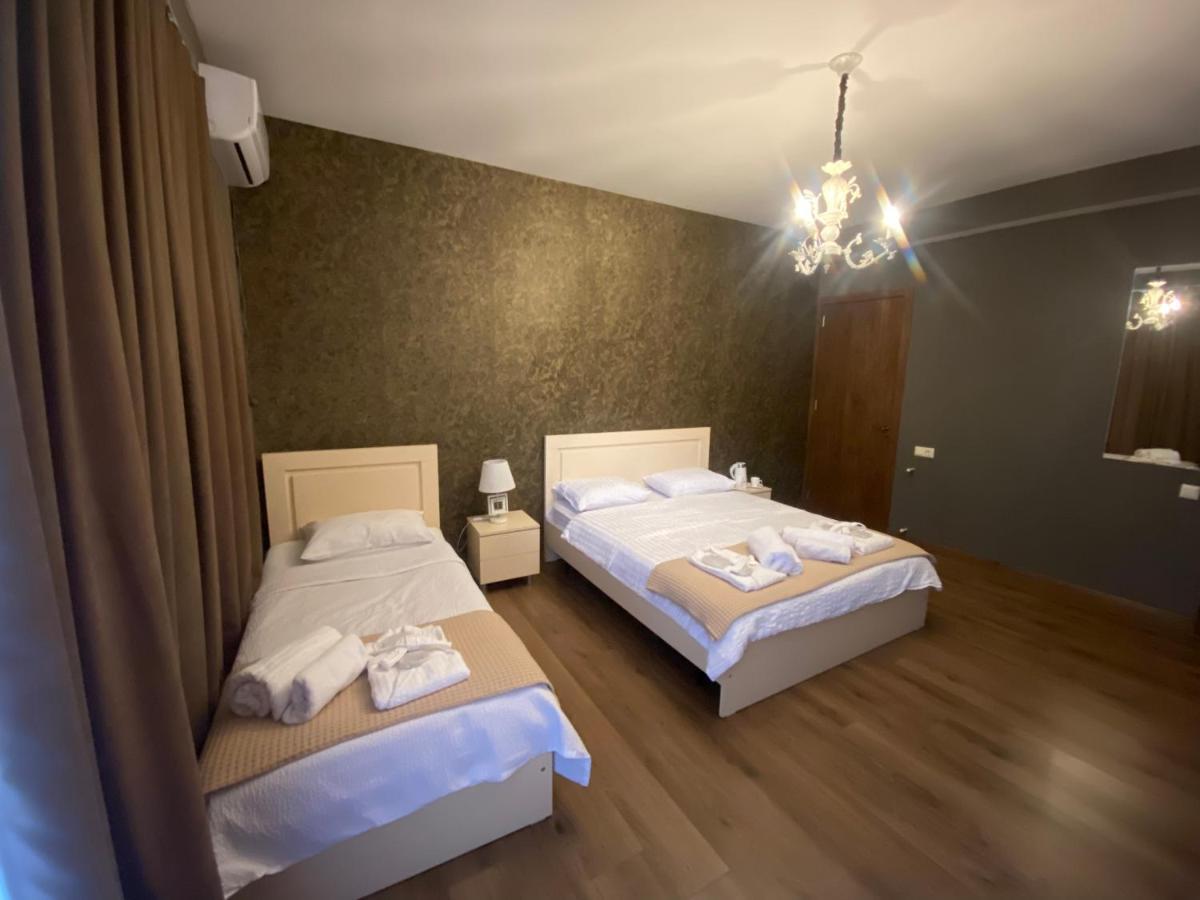 Borjomi Central Hotell Eksteriør bilde