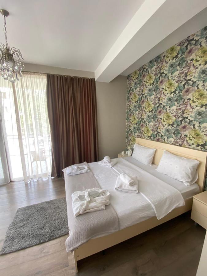 Borjomi Central Hotell Eksteriør bilde